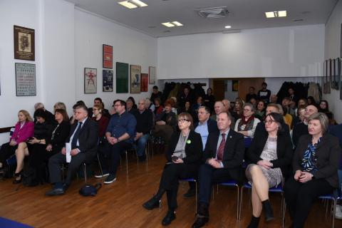 Kliknite za detalje...